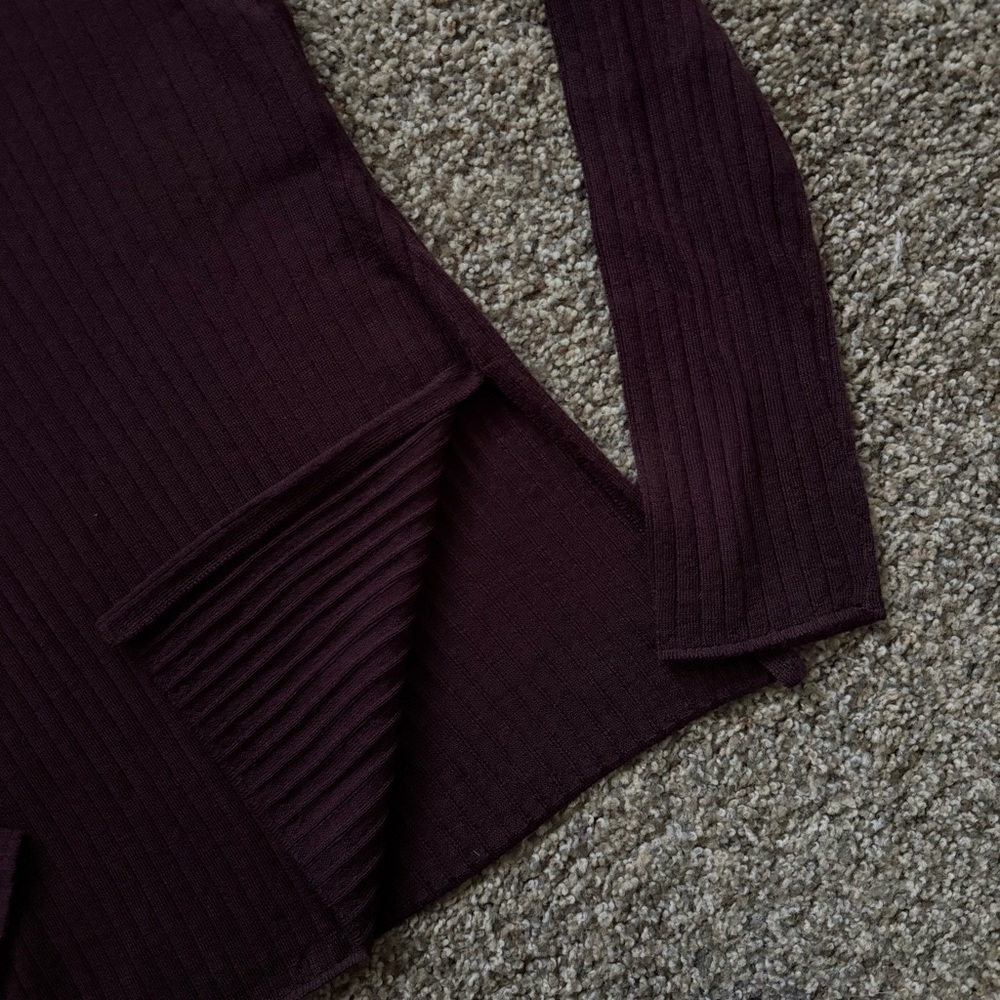 NWOT [Size: S] Abercrombie and Fitch Merino Wool-Blend Rib Crewneck Sweater - Picture 6 of 6
